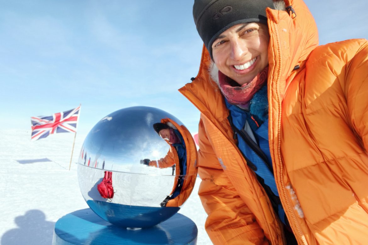 Oficial británica derriba una barrera con excursión en solitario al Polo Sur