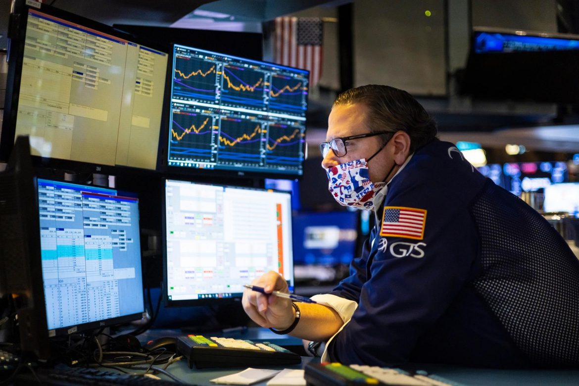 Wall Street cerró en rojo y el Nasdaq pierde un 3,7 %, arrastrado por Meta