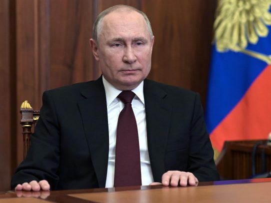 Putin ordena poner fuerzas en “régimen especial” tras las declaraciones de la OTAN