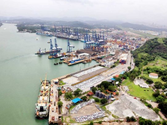 Actividad portuaria en Panamá se mantiene resiliente en medio del Covid-19