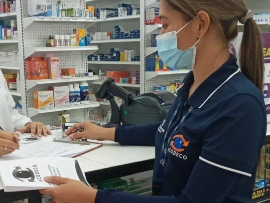 Farmacias incumplen registro de precios de la Canasta Básica de Medicamentos