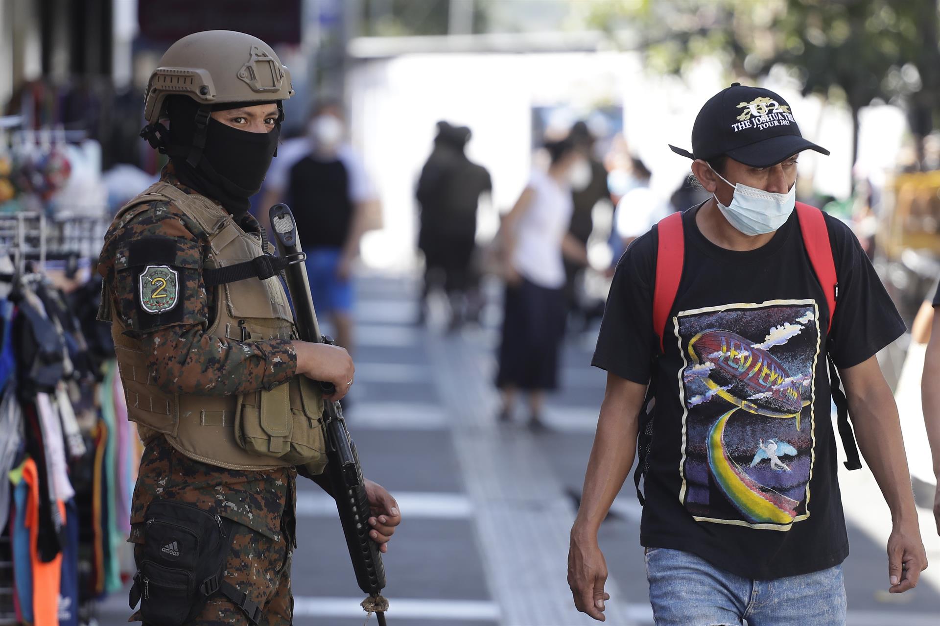 Entra en vigor el régimen de excepción en El Salvador por la escalada de homicidios