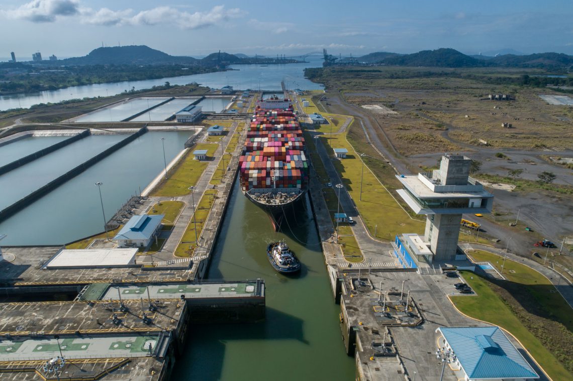Industria marítima sigue prefiriendo ruta por Panamá