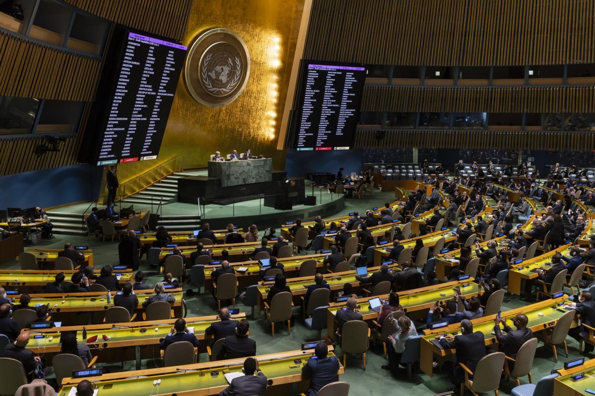 La Asamblea General de la ONU condenó la invasión rusa de Ucrania