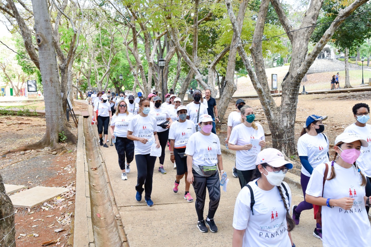 Coca-Cola FEMSA Panamá participó de la “Caminata de Mentoring 2022”