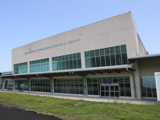 Aeropuerto de Colón recibirá su primer vuelo chárter
