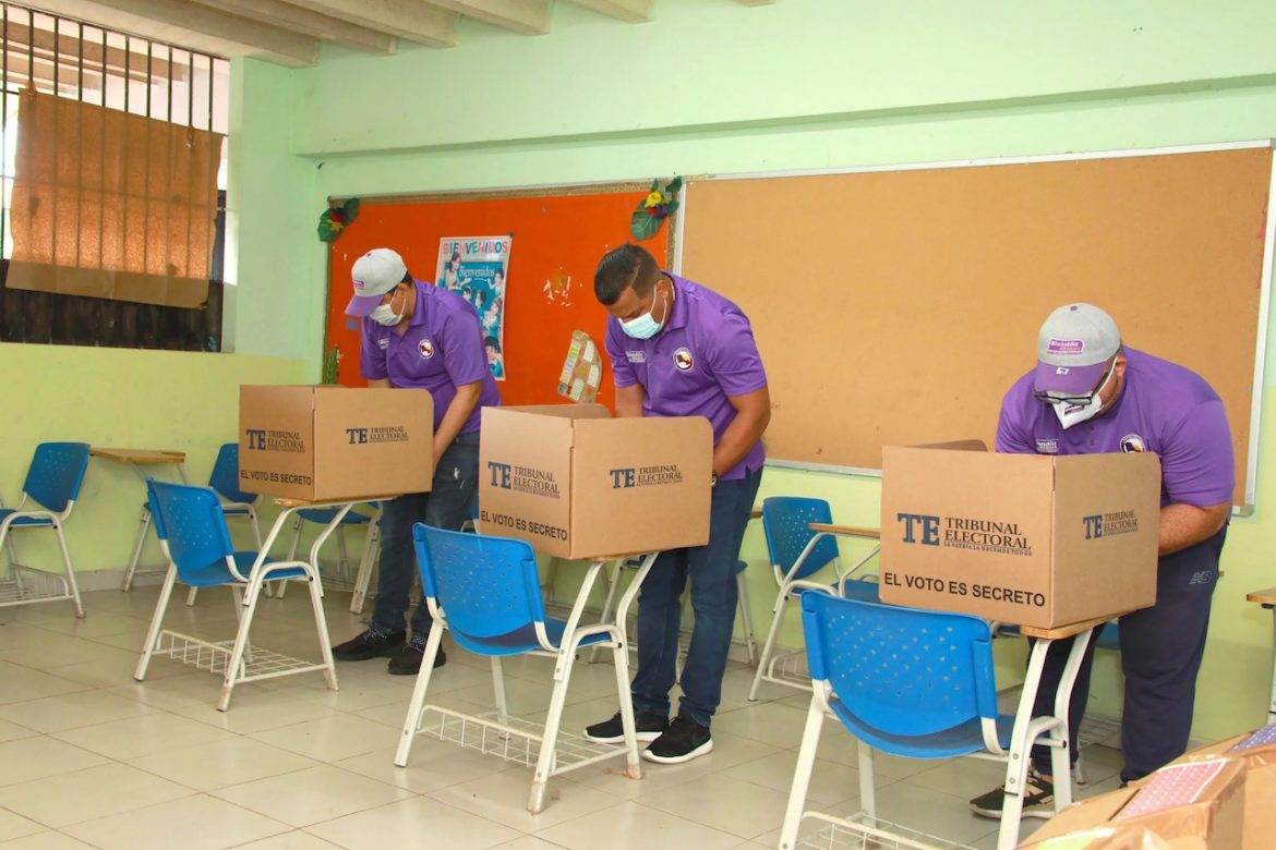Panameñistas renovaron hoy la junta directiva del partido y otros cargos
