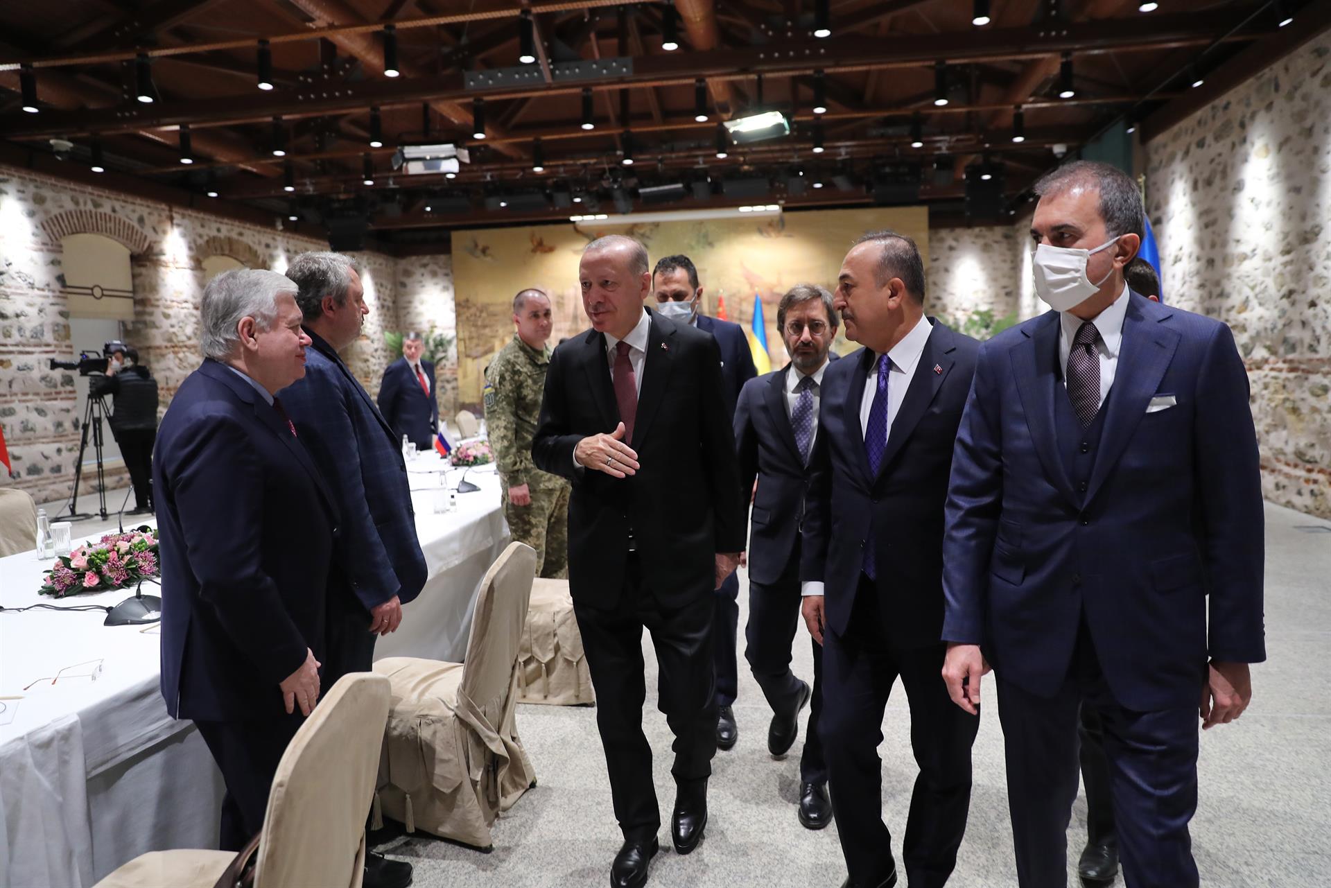Ankara espera reunión Putin-Zelenski tras ver avances en negociaciones