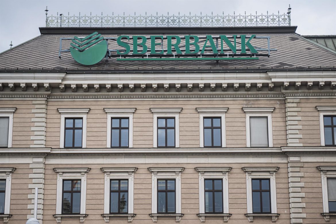 El Sberbank Europe, cerca de la insolvencia, por las sanciones contra Rusia