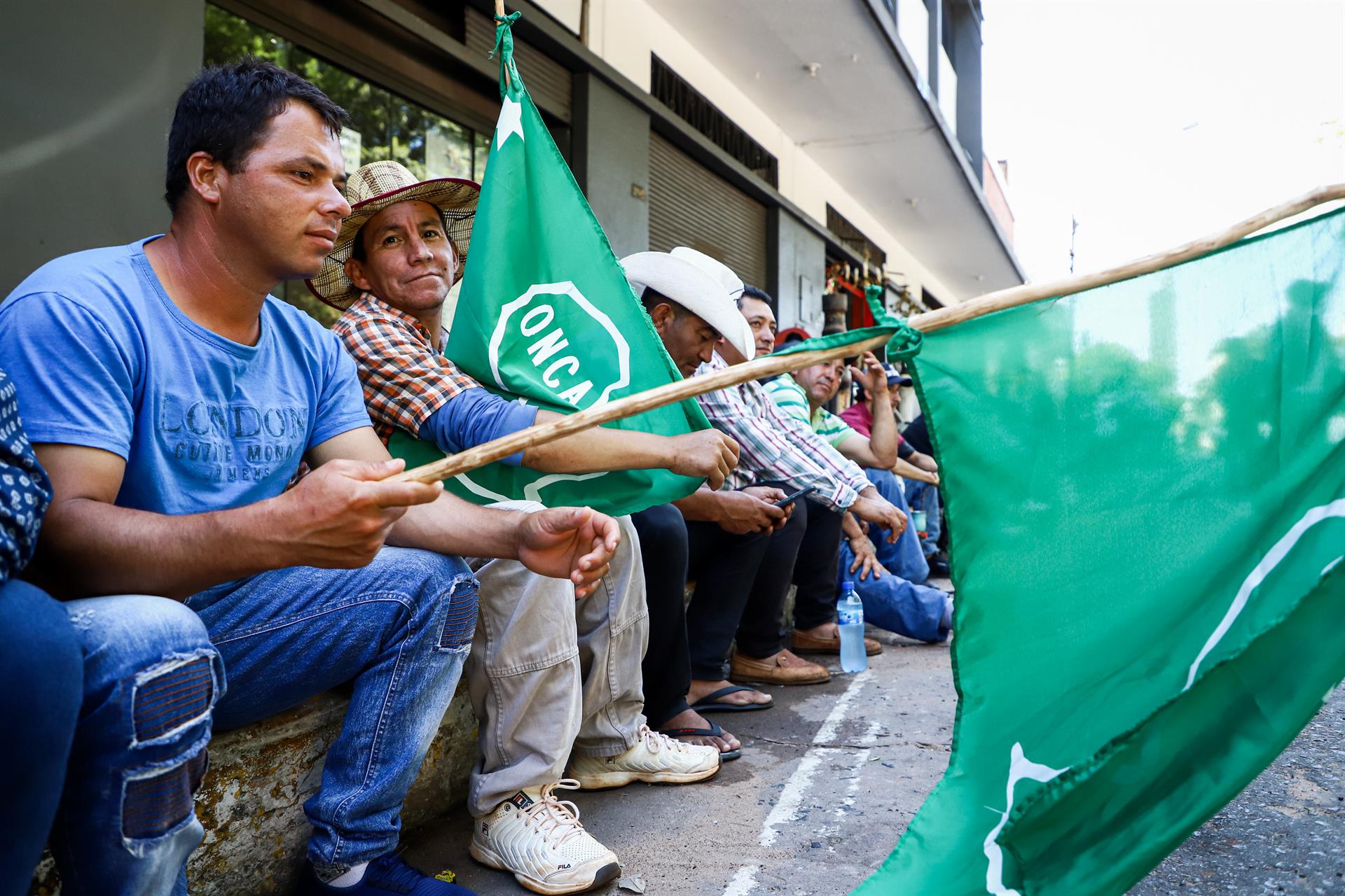Campesinos anuncian marcha en Asunción por el costo de los combustibles