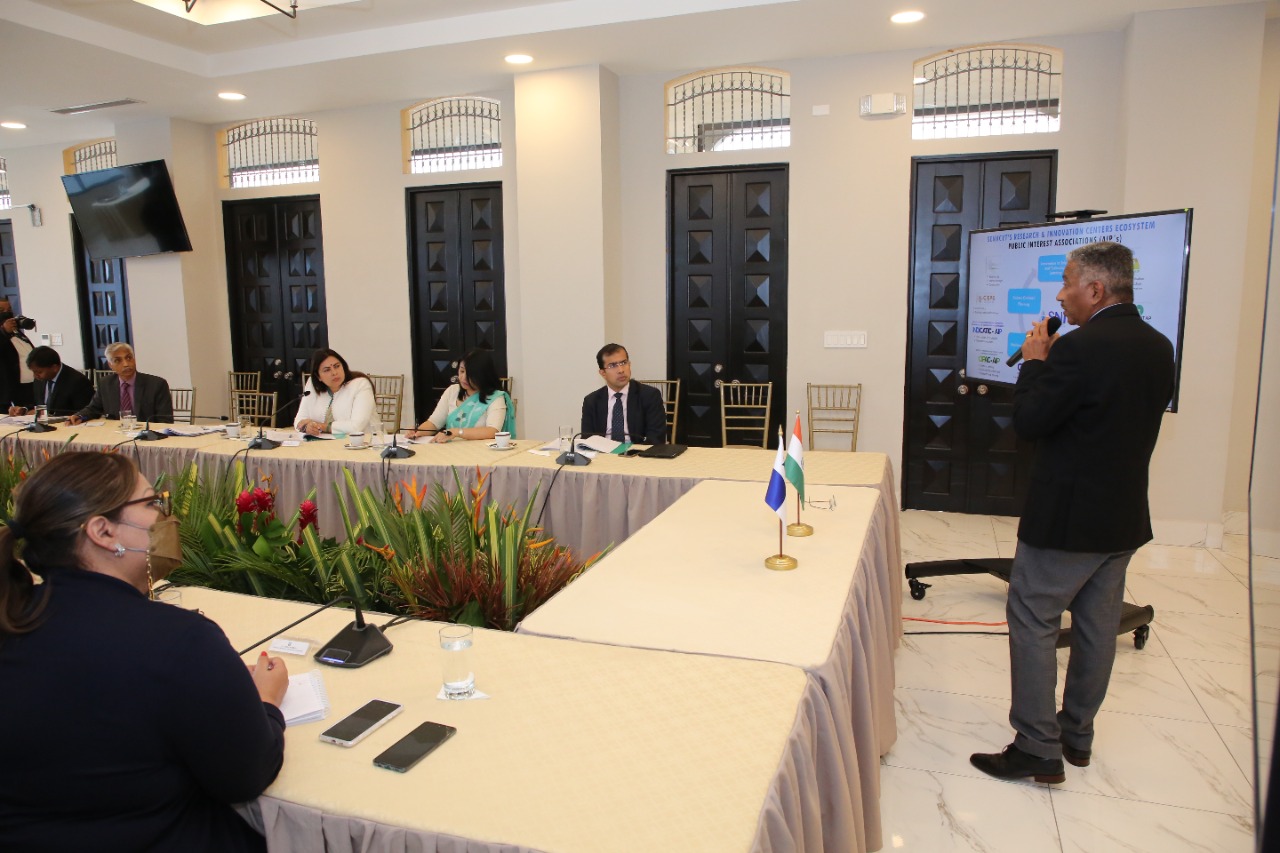 Panamá promueve sus ventajas para el establecimiento de un Hub Farmacéutico