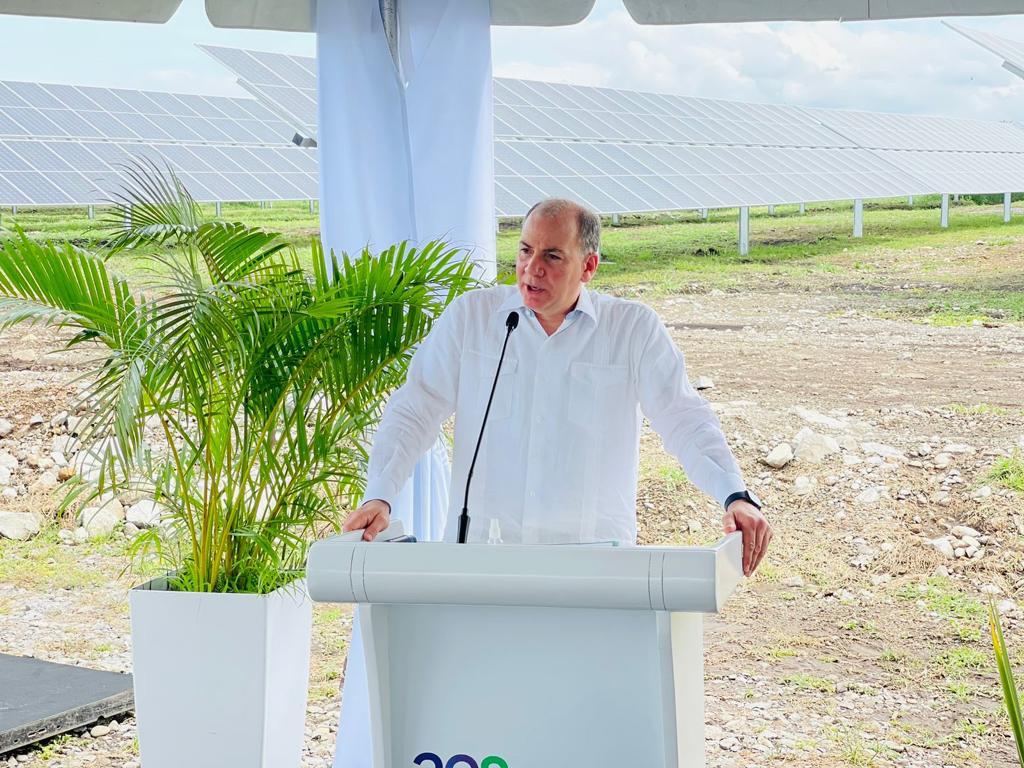 Inaugurados cuatro parques solares en Chiriquí y la región de Azuero