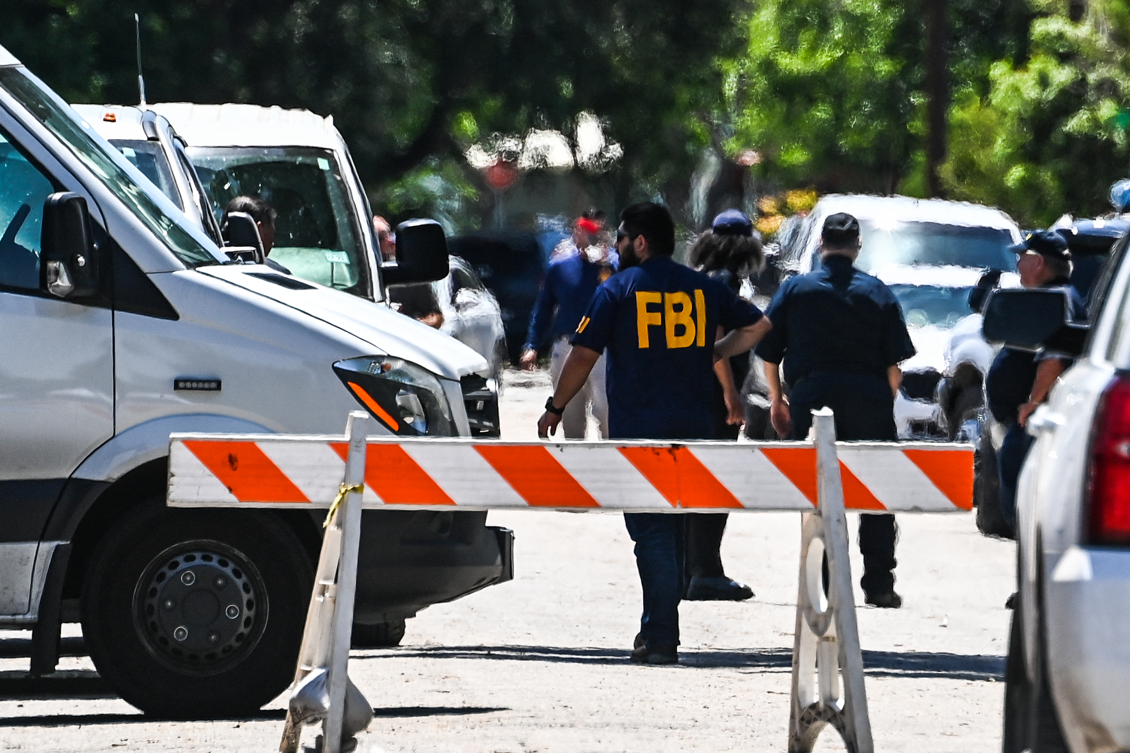 Arrecian las críticas por la respuesta policial al tiroteo de Texas