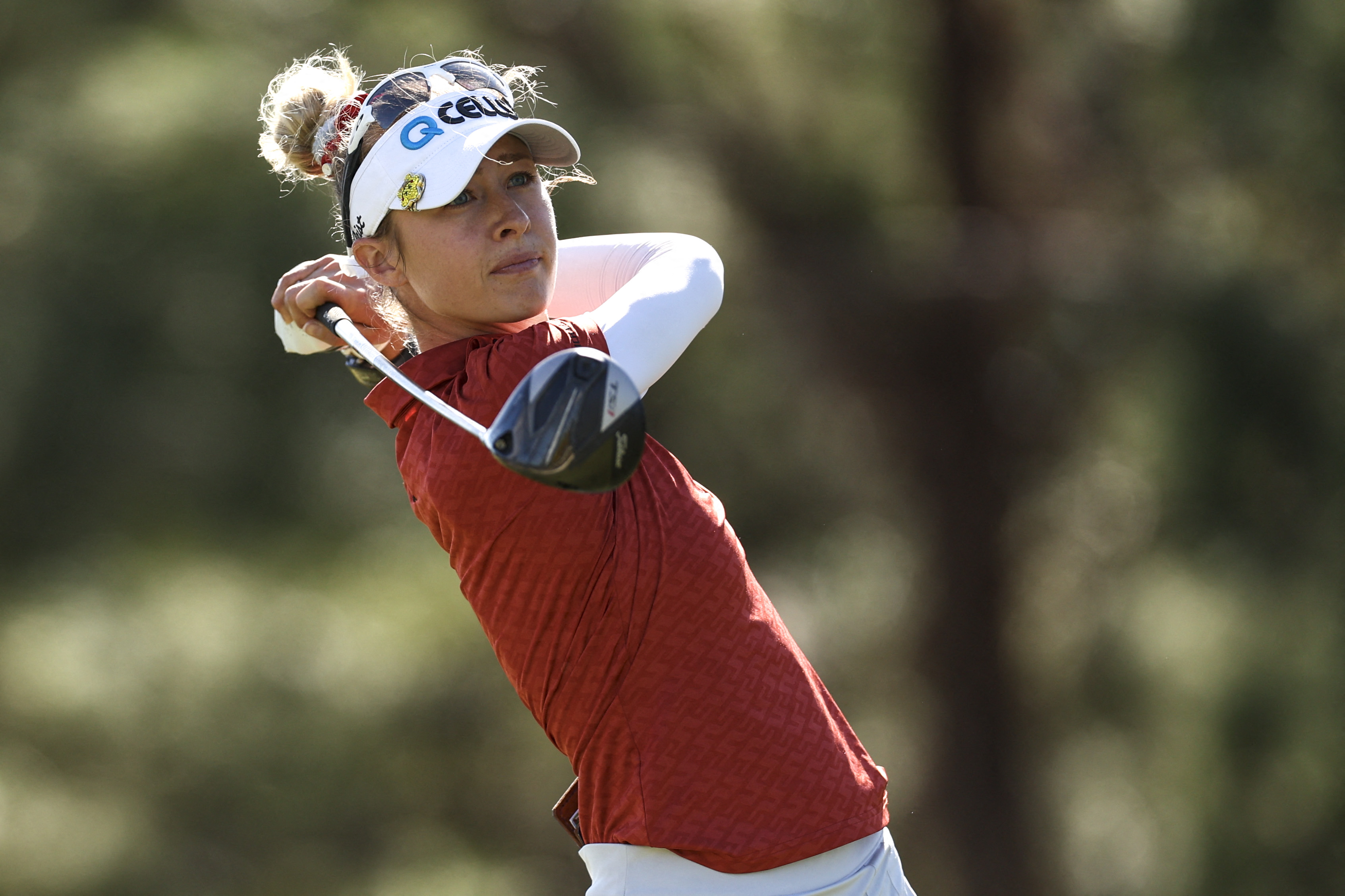 Nelly Korda regresa al golf tras operación por coágulo de sangre