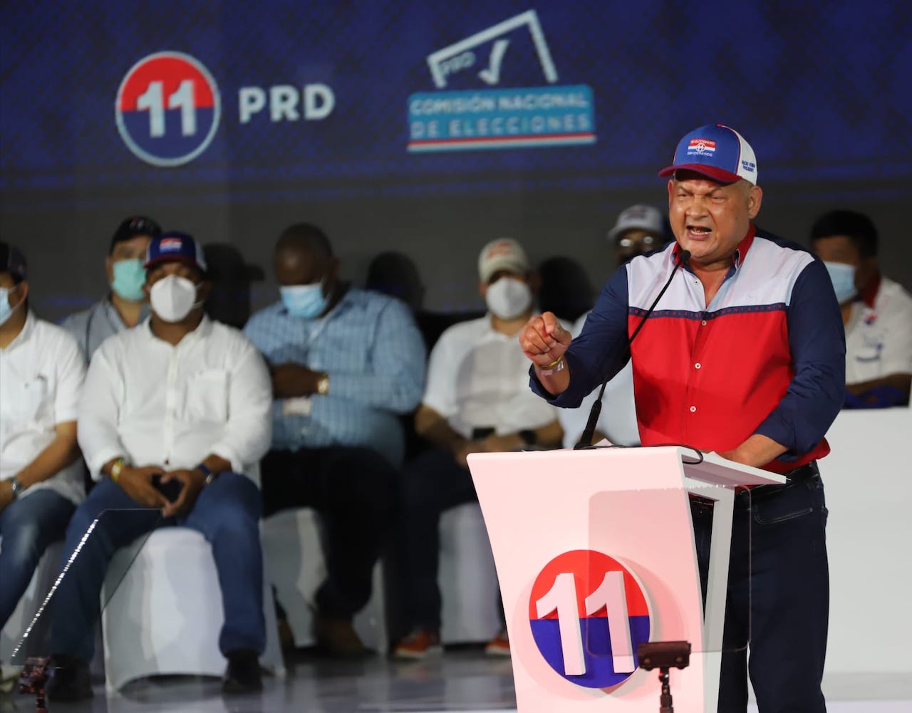 Benicio Robinson retuvo la presidencia del PRD con 2,716 votos