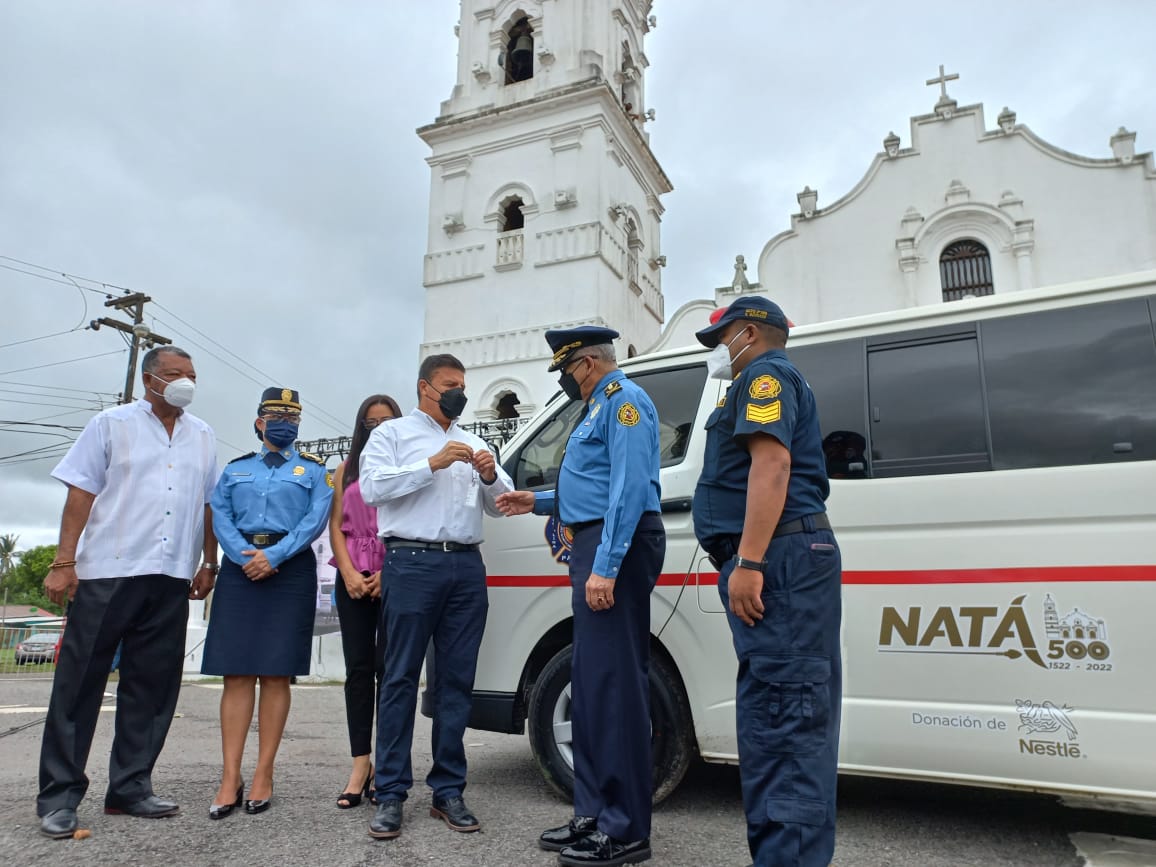 Más de 6 mil ciudadanos de Natá beneficiados con ambulancia donada por Nestlé al BCBRP