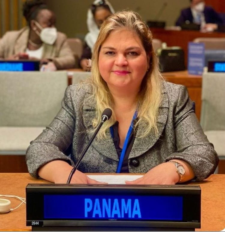 Dra. Rosaria Correa Pulice: Elegida miembro del CRC UNO