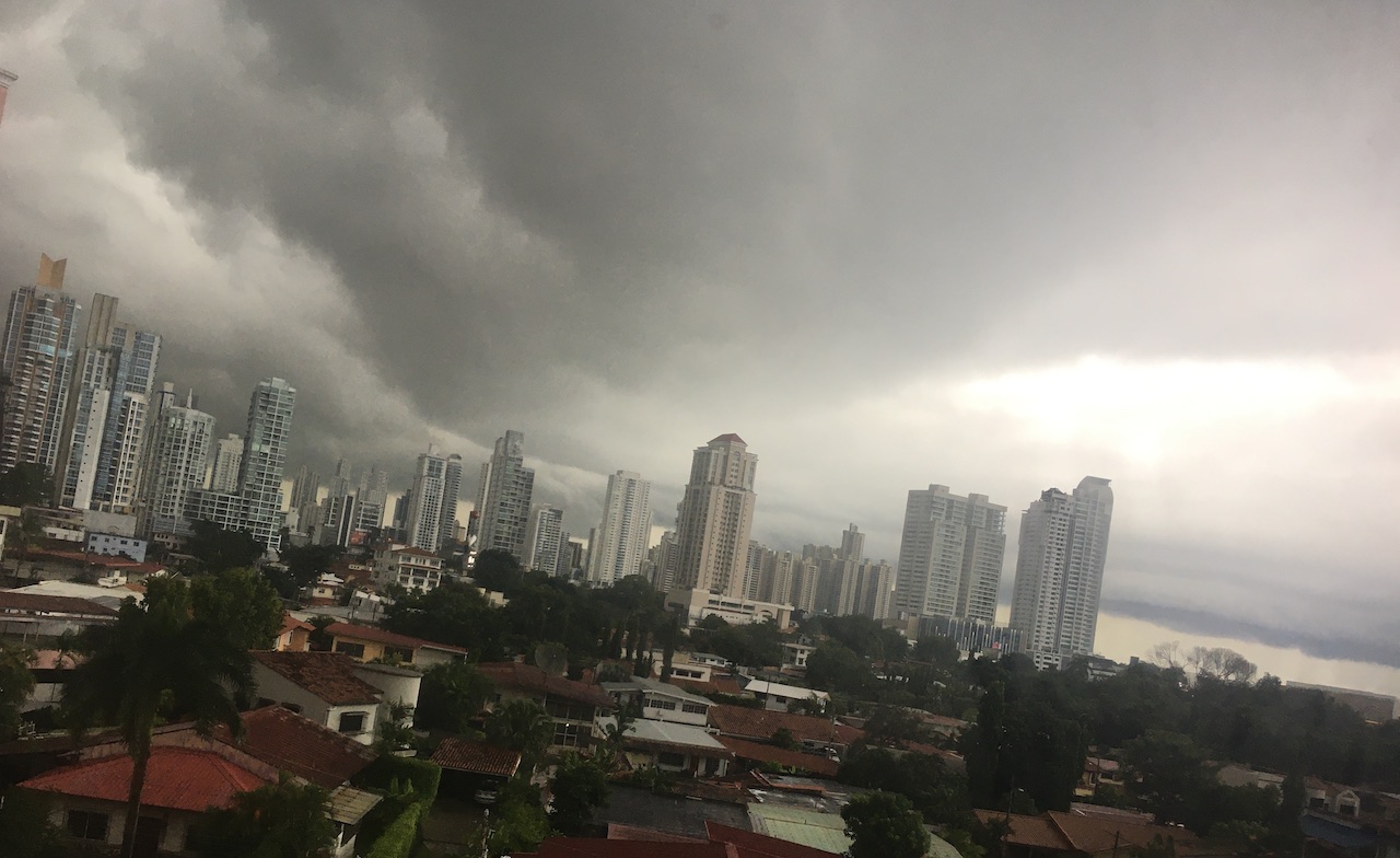 Sinaproc mantiene hoy Aviso de Prevención por Desplazamiento de Onda Tropical #4 sobre Panamá