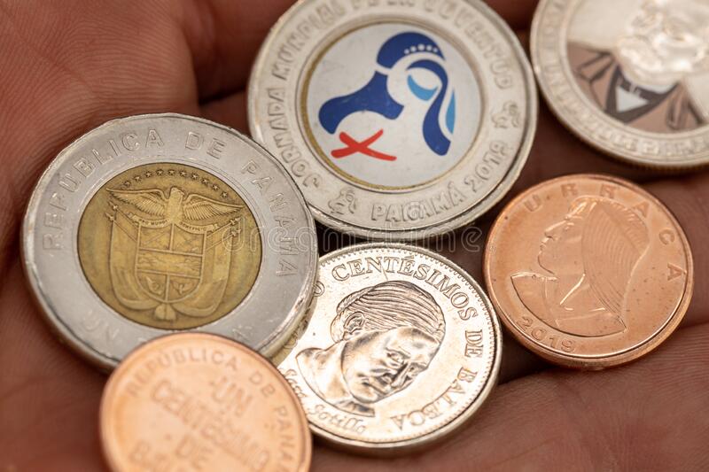 Acodeco advirtió a comercios que deben recibir las monedas de un dólar