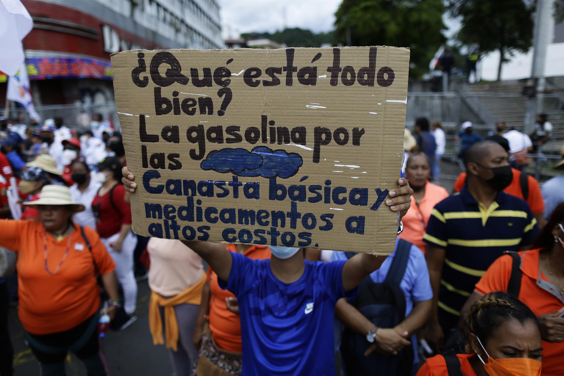 Maestros piden propuestas claras al Gobierno para levantar la huelga en Panamá