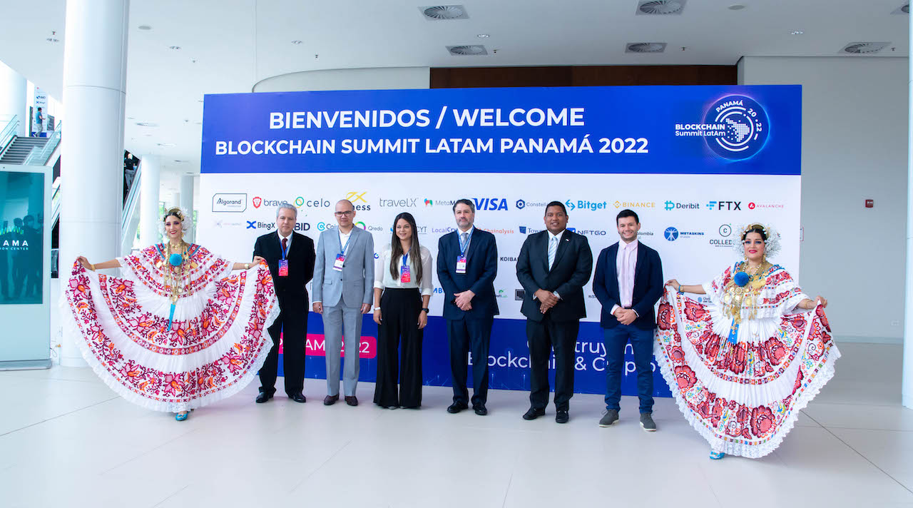Hacia la educación en criptomonedas y la tecnología: Blockchain Summit LatAm 2022
