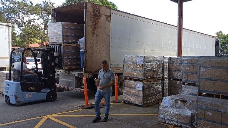 Llegan camiones con medicamentos e insumos a Chiriquí