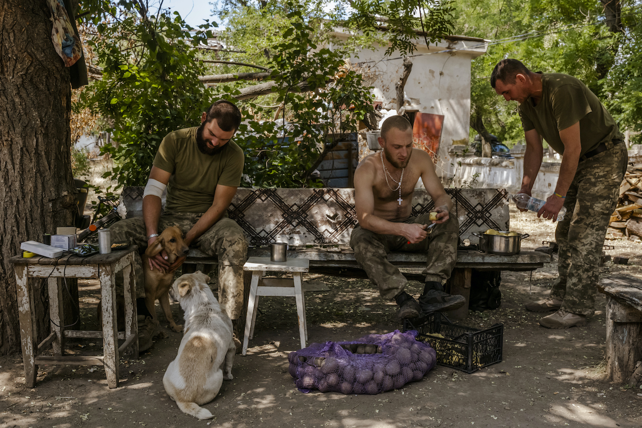 Las escaseces de Rusia crean una oportunidad para Ucrania, según autoridades de Occidente