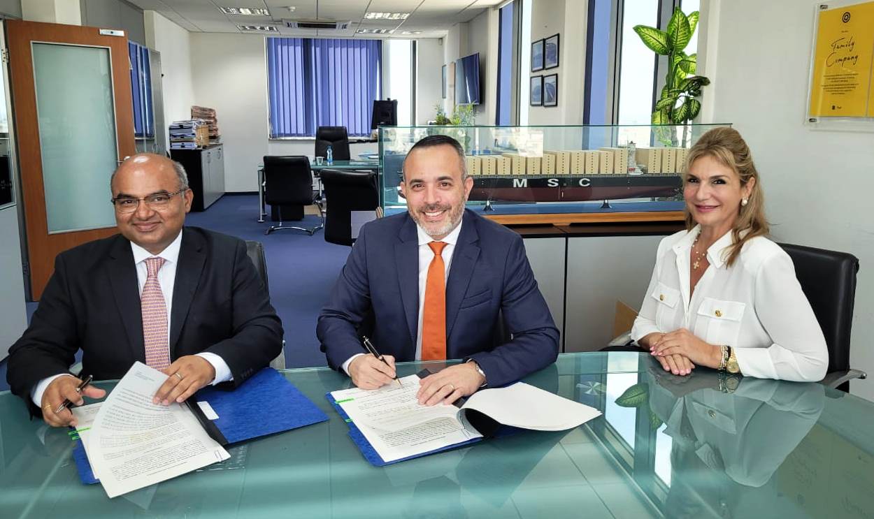 Panamá firmó memorando con filial de MSC para oportunidades laborales