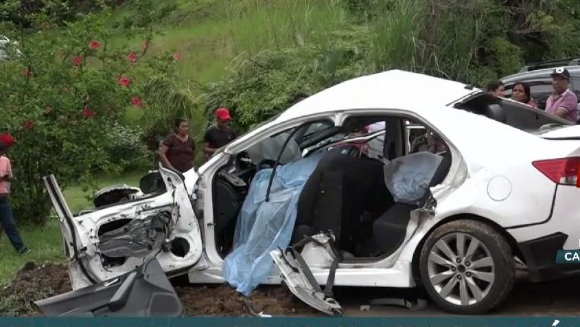 Fallecen dos agentes del SENAN en accidente de tránsito en Colón