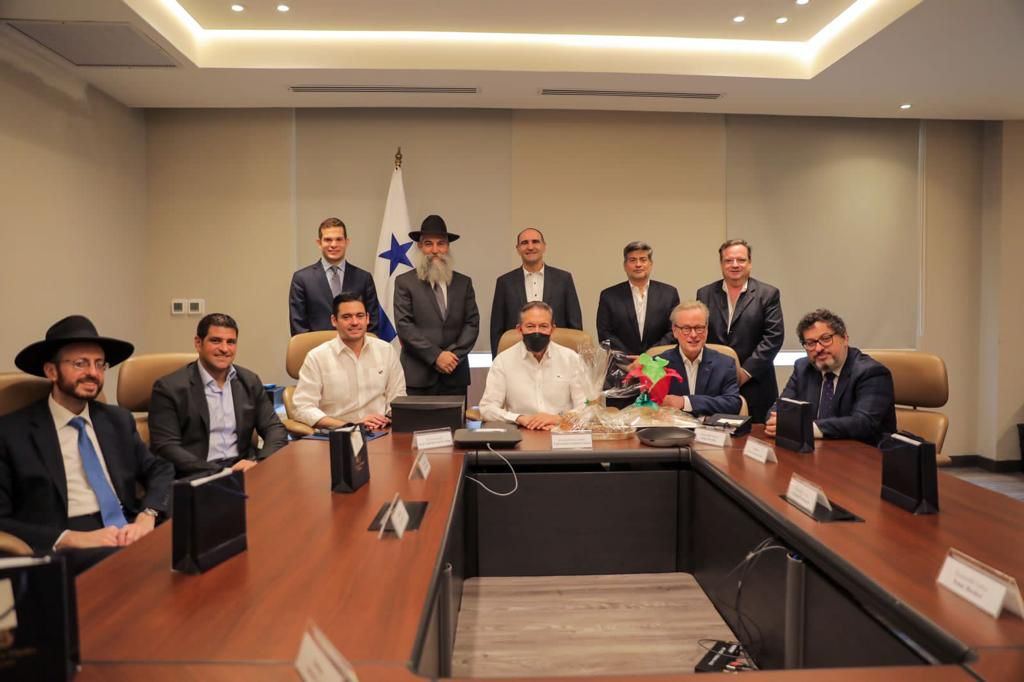 Delegación de la Comunidad Judía de Panamá visitó al presidente y vicepresidente de la República