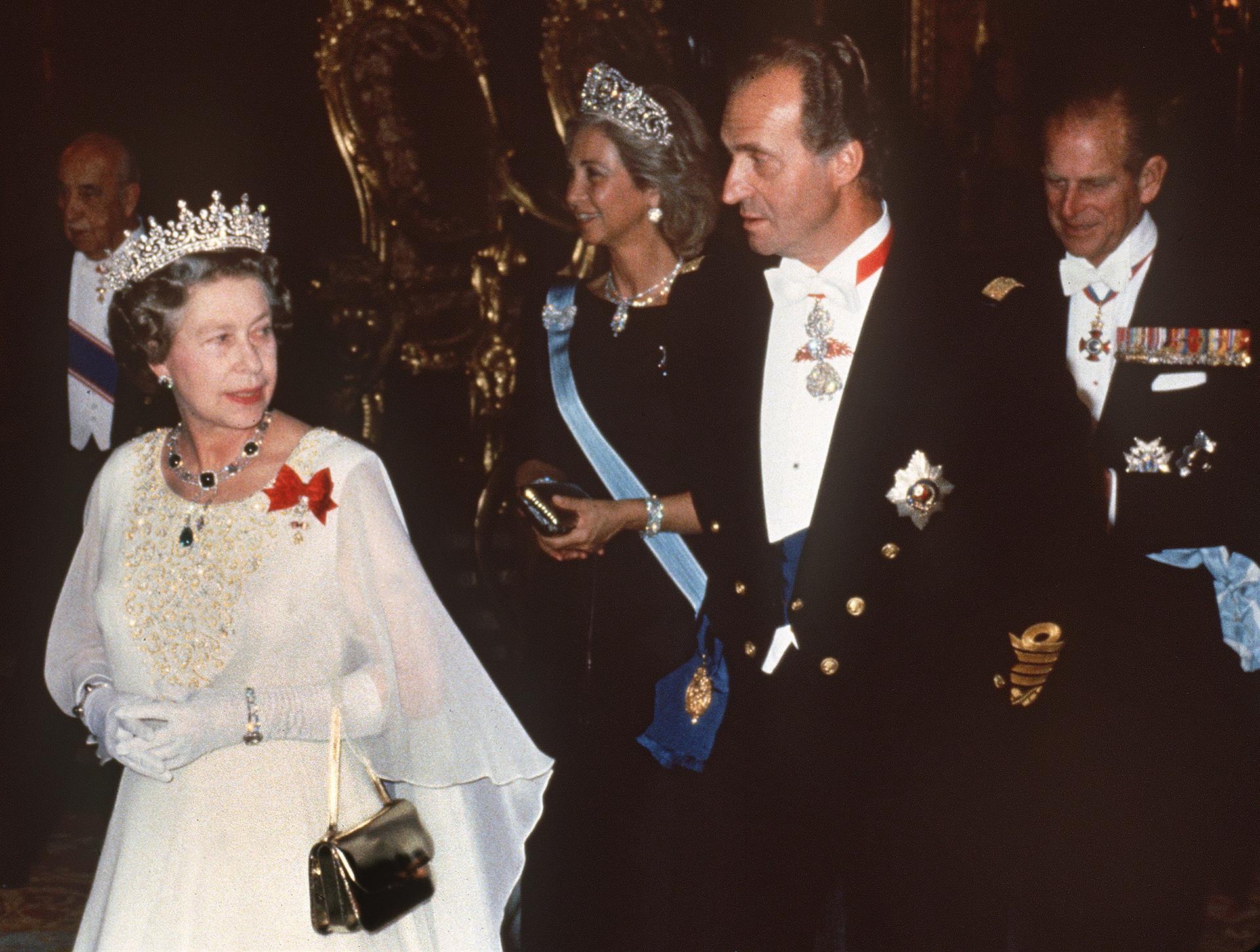El rey emérito Juan Carlos asistirá al funeral por la reina Isabel II