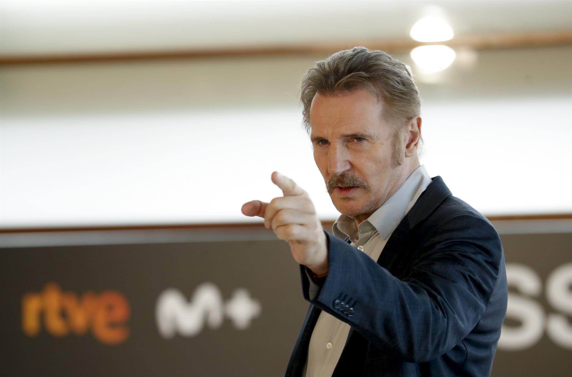 Liam Neeson la elegancia de ser Philip Marlowe