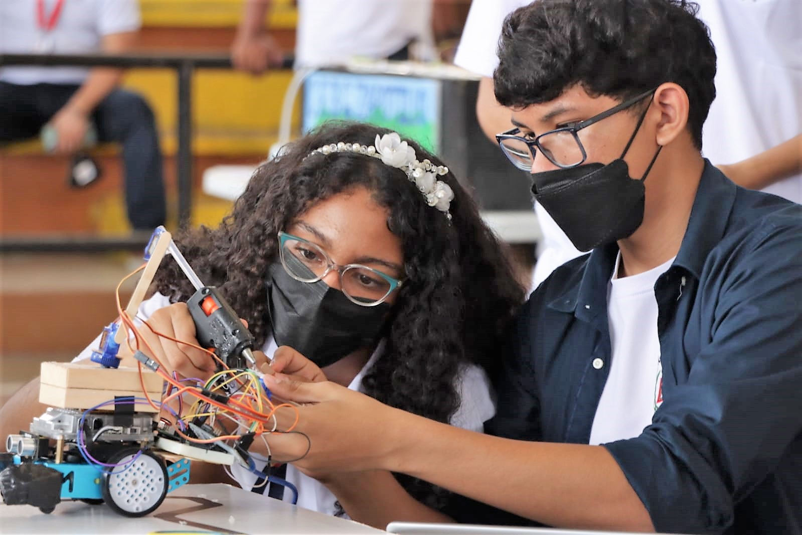 Estudiantes de Veraguas y Coclé muestran su talento en robótica