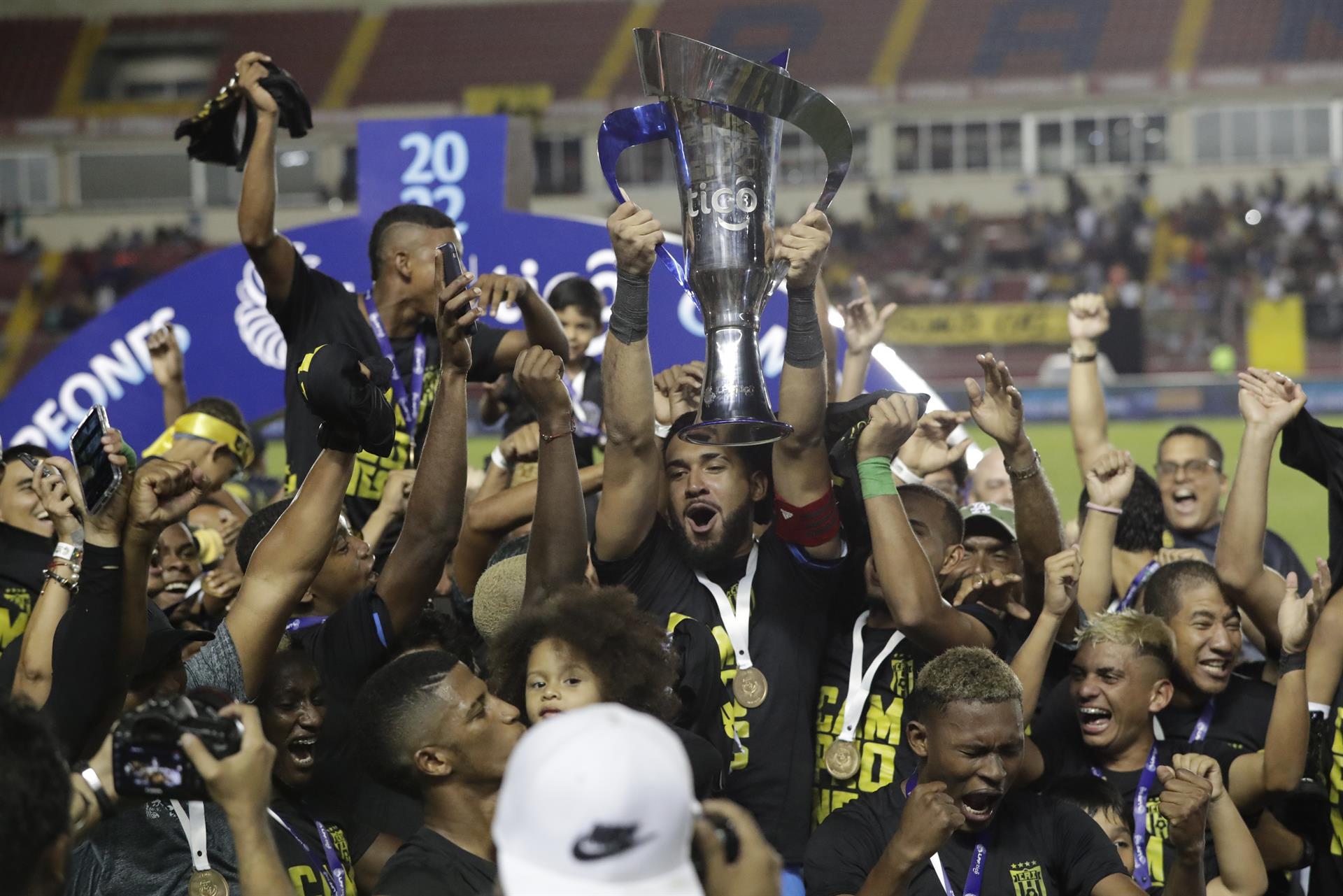 2-1. El CAI es el nuevo monarca del torneo Clausura 2022 del fútbol panameño