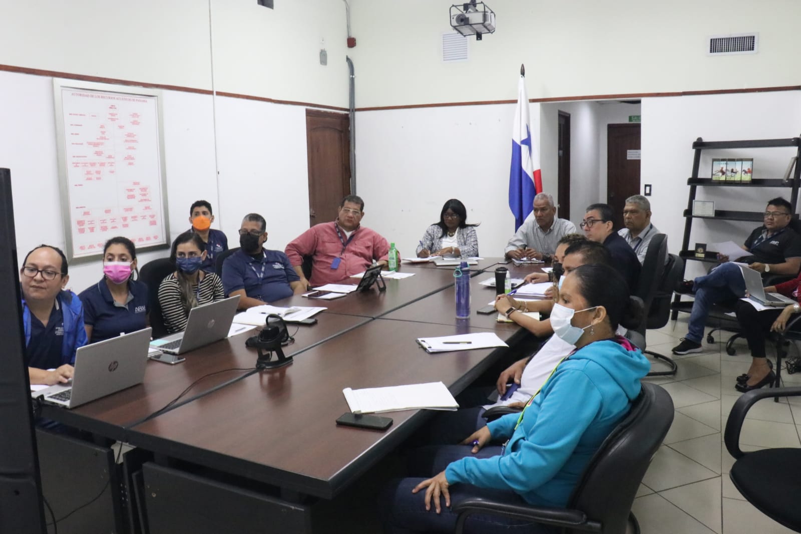 Panamá intercambia información con Chile para el combate a la pesca ilegal