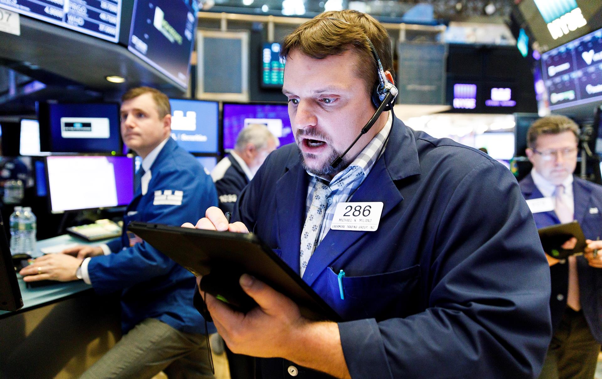 Wall Street abrió en rojo y el Dow Jones baja un 0,09 %