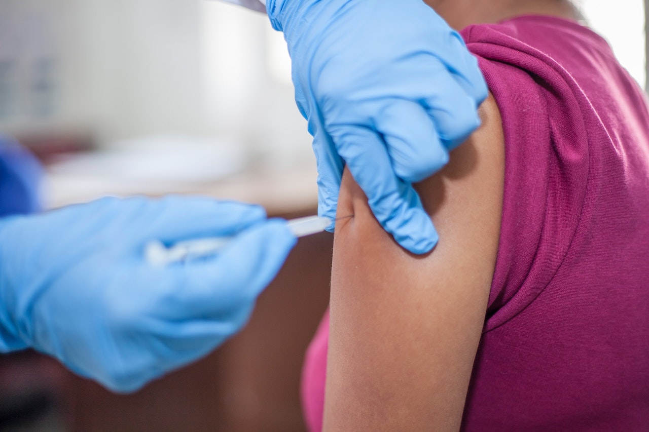 Según la OMS, las vacunas previenen entre 3.5 y 5 millones de muertes al año