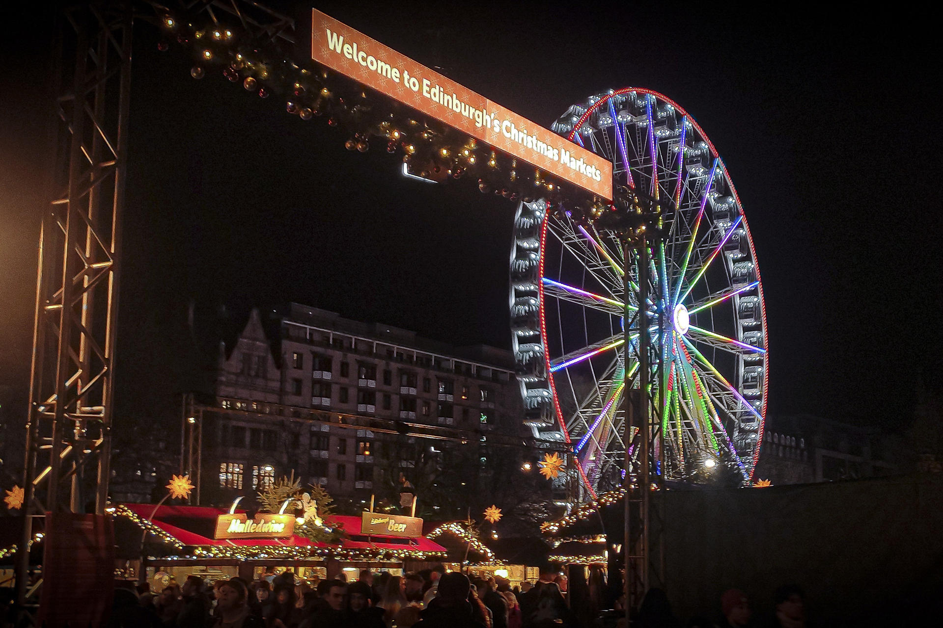 El mejor mercado de Navidad de Europa está en Edimburgo
