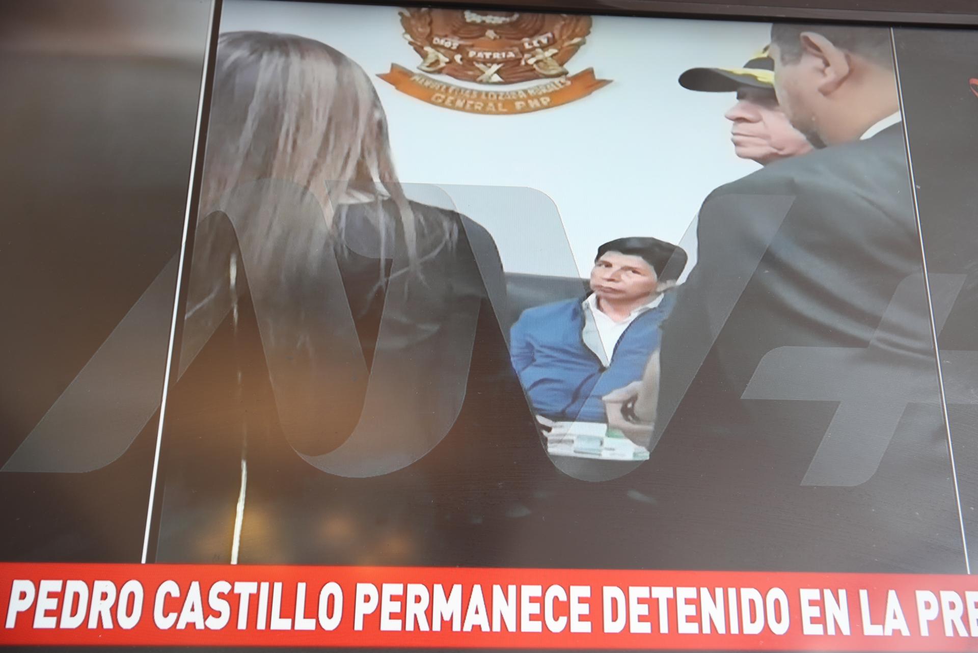 Pedro Castillo, detenido por la Policía tras ser destituido por el Congreso de Perú