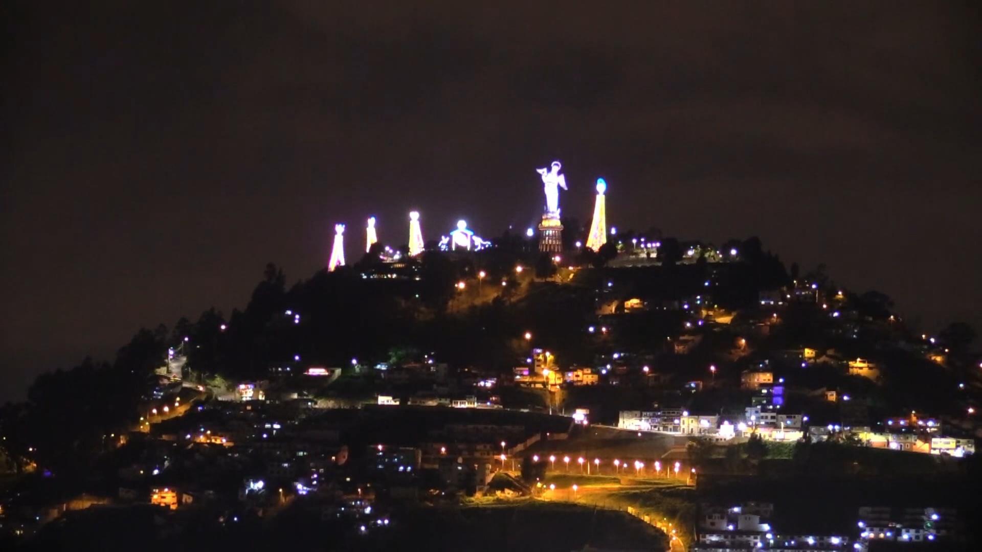 Quito encendió el pesebre más alto de Latinoamérica