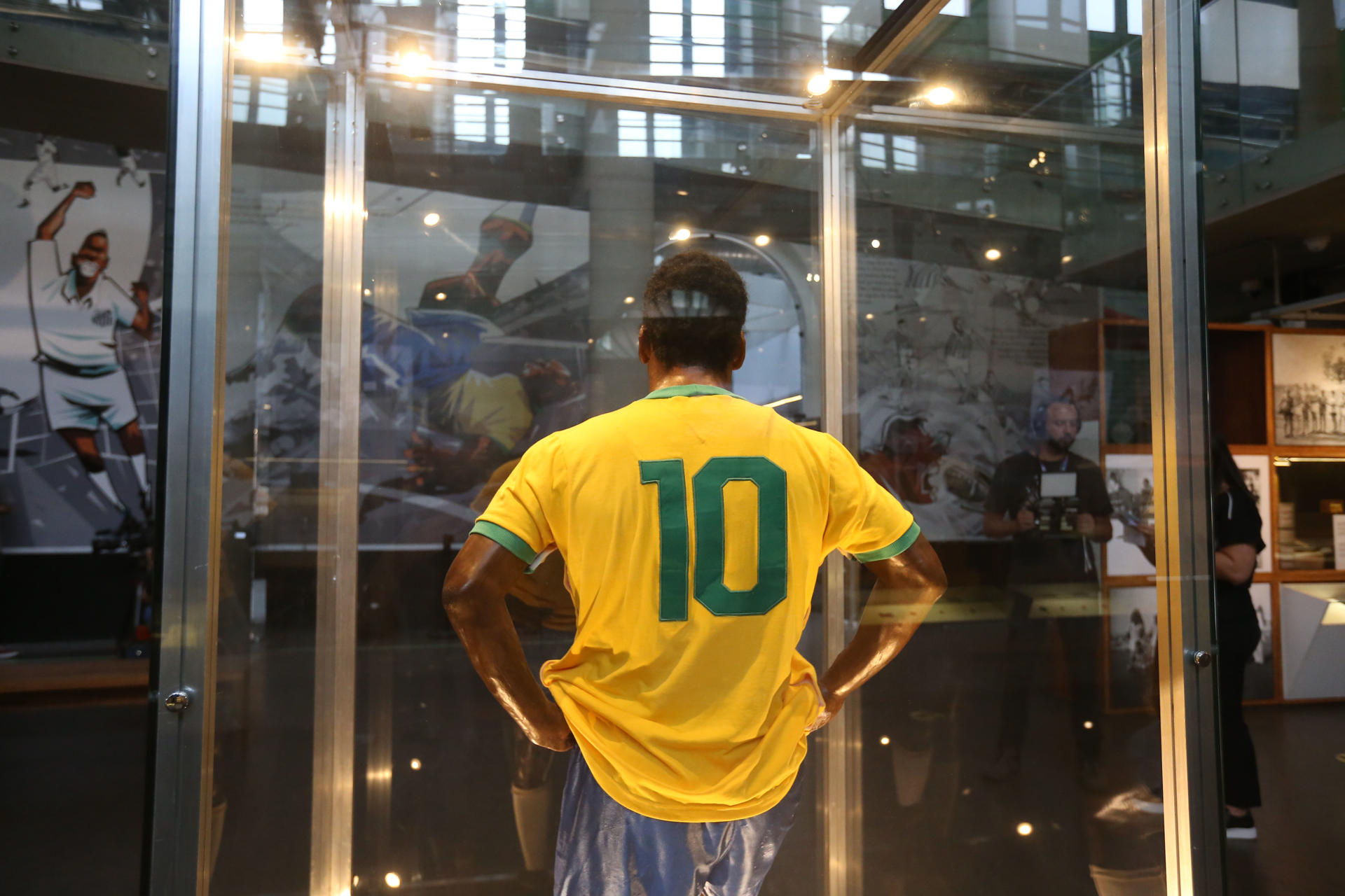 El Santos mantendrá su camisa número 10, porque era el deseo de Pelé