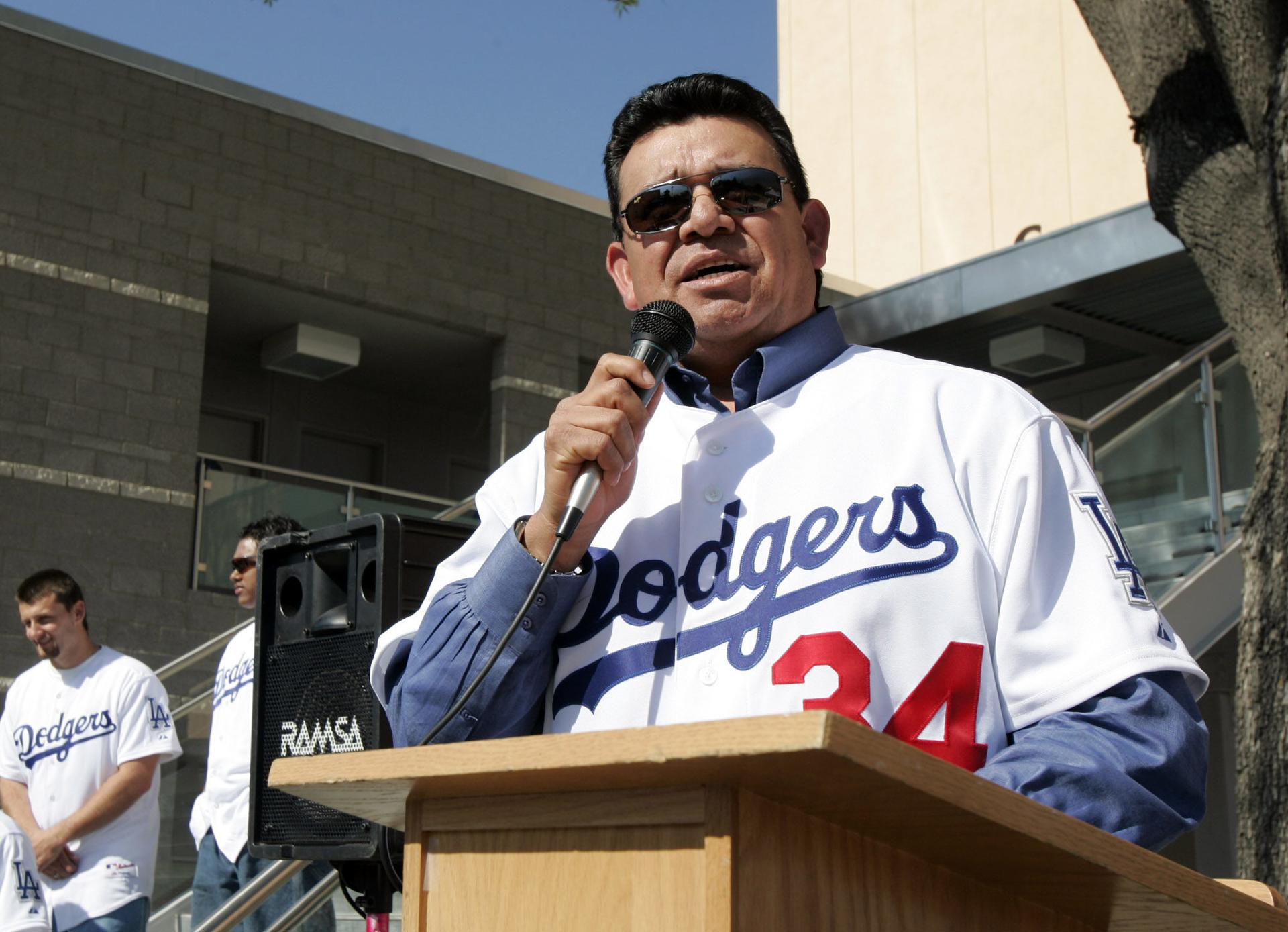 Dodgers retirarán el número 34 del mexicano Fernando Valenzuela