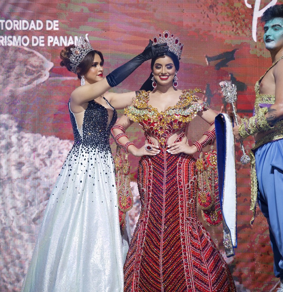 Desde anoche, S.R.M Anubis Osorio declaró abierto "Carnaval de Panamá 2023”, Cinta Costera 1