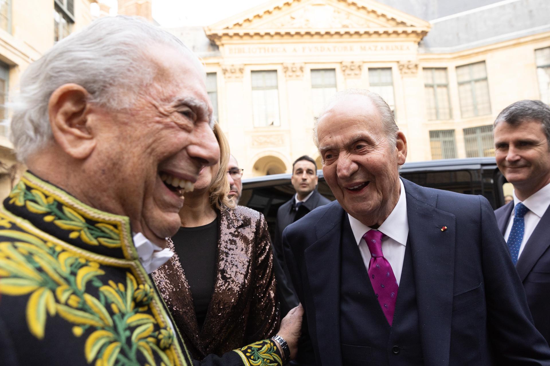 La cancillería peruana saludó a la Academia Francesa por incorporar a Vargas Llosa