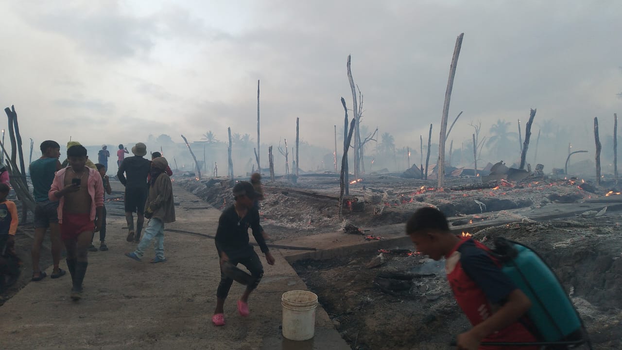 Gobierno Nacional atiende a afectados por incendio en Walla, comarca Wargandí