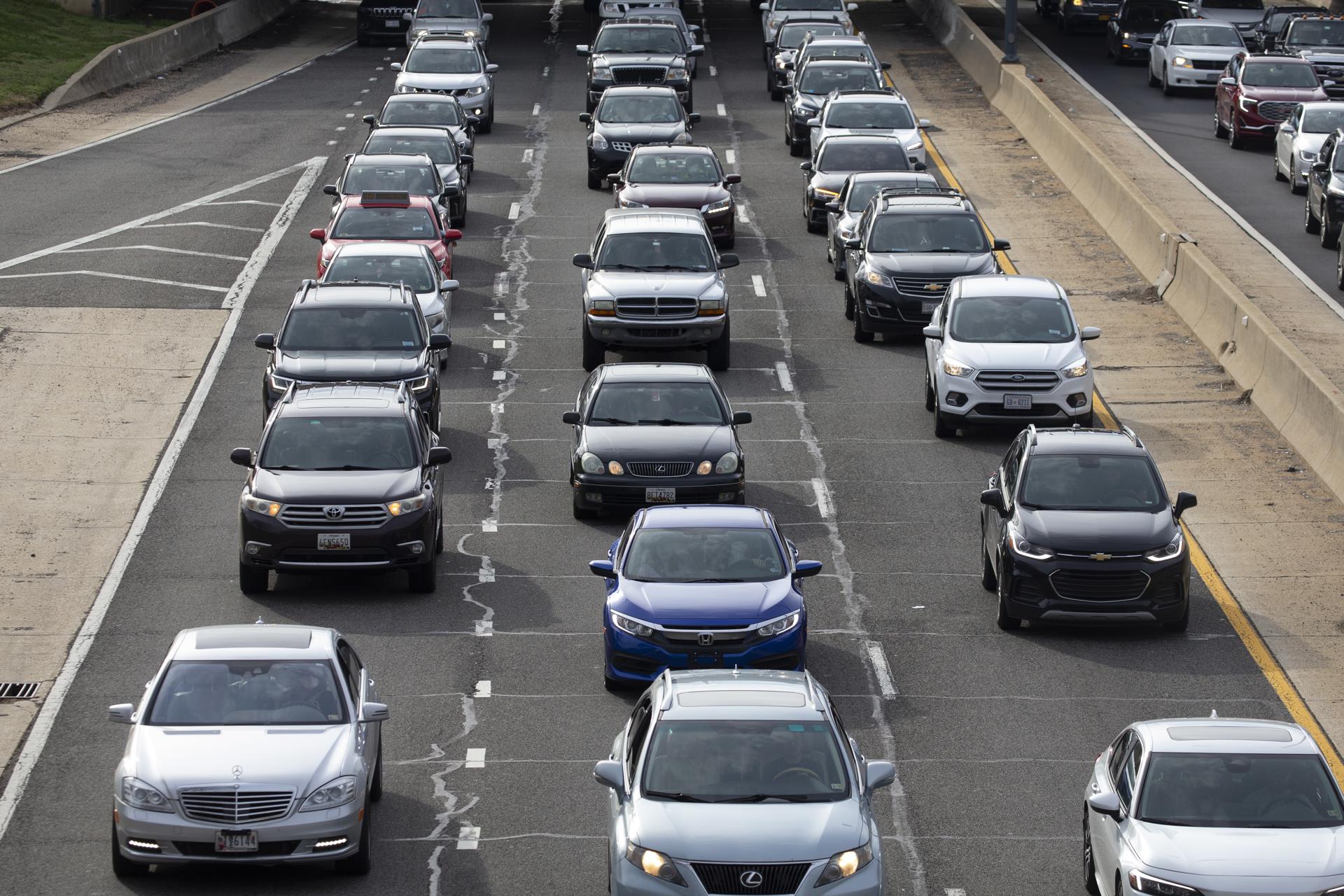 Sube al 68 % la desconfianza en automovilistas de EE.UU. sobre vehículos autónomos