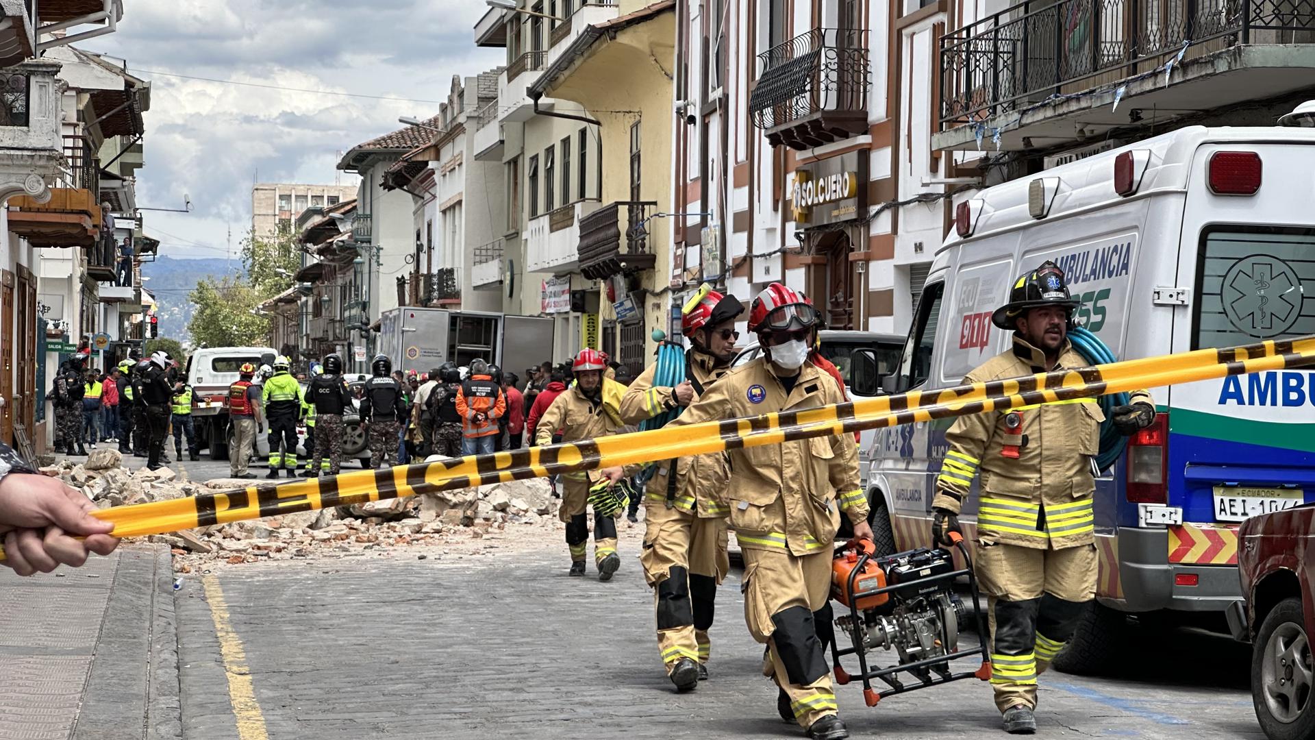 Asciende a 446 la cifra de heridos por sismo de 6,5 en Ecuador