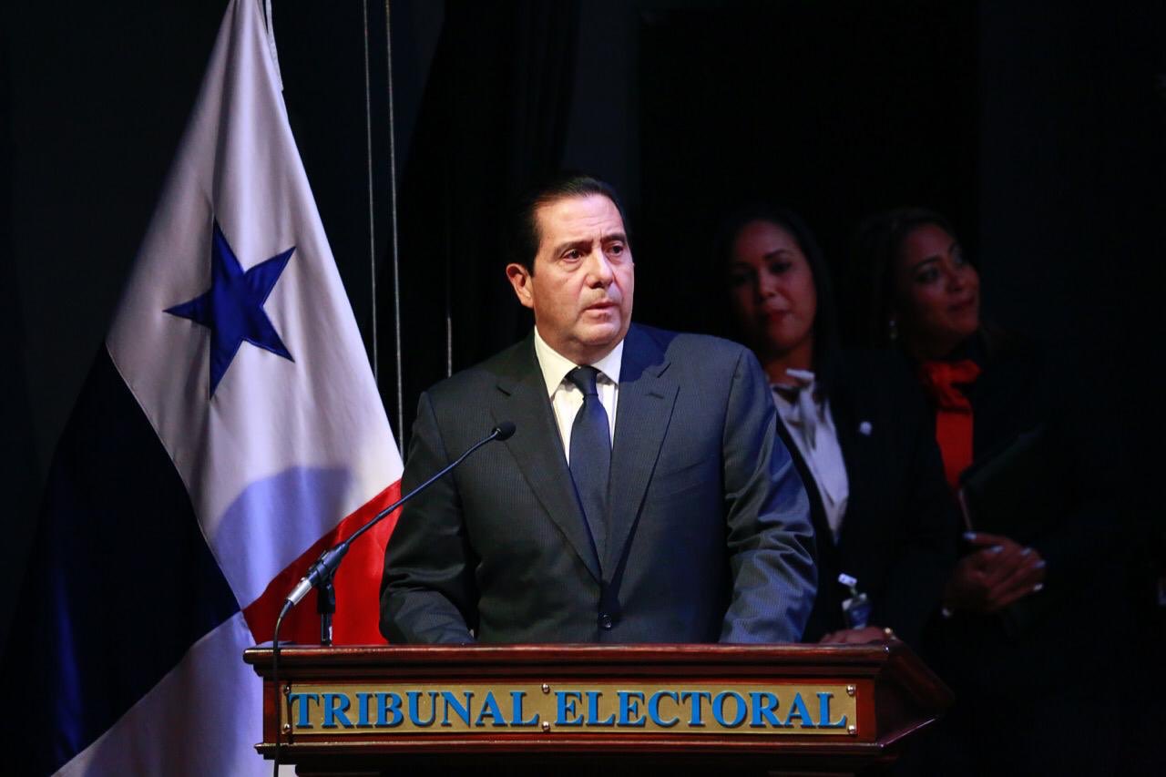 “Me propongo ser candidato presidencial en las elecciones de mayo del 2024”, expresidente Martín Torrijos