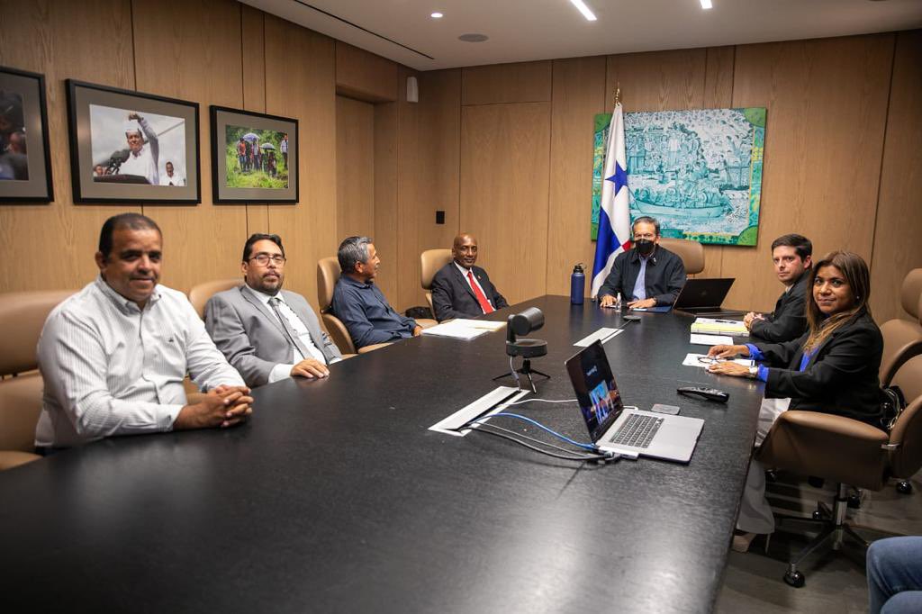 Cortizo se reunió con alcaldes para conversar sobre el contrato con Minera Panamá