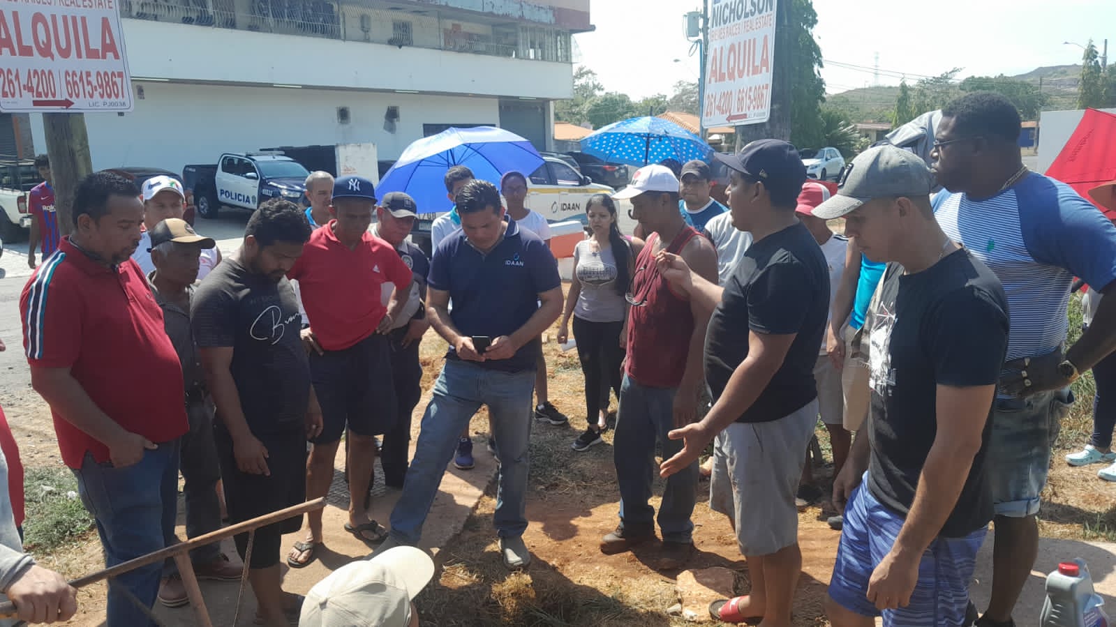 IDAAN desplazó más de 30 carros cisternas para distribución tras daño en Loma Cová